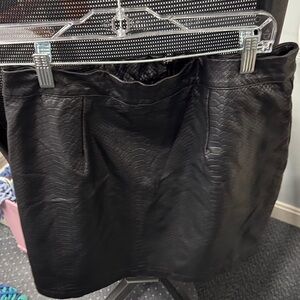 Stella Luce faux leather skirt L // 110826